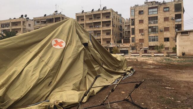 Мобильный госпиталь министерства обороны РФ в Алеппо после обстрела. 5 декабря 2016