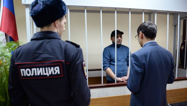 Задержанный сотрудниками ФСБ России в Крыму Андрей Захтей в Лефортовском суде Москвы.