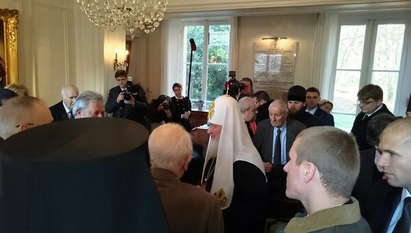 Патриарх Кирилл посетил Русский дом для престарелых Сен-Женевьев-де-Буа под Парижем