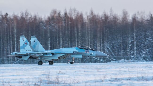 Истребитель СУ-35С. Архивное фото