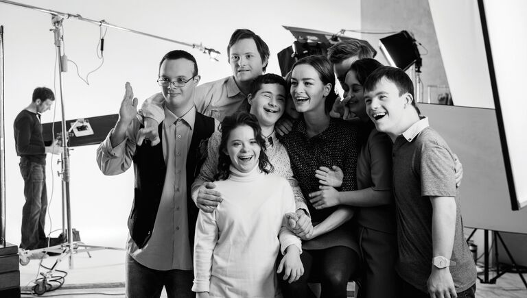 Съесть слона (проект-дебют, Москва) Съесть слона (проект-дебют, Москва)