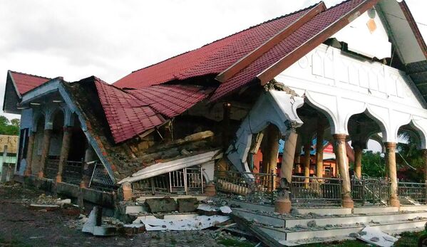 Последствия землетрясения в Индонезии. 7 декабря 2016 год