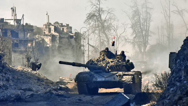 Танк правительственных войск Сирии в Алеппо. Архивное фото