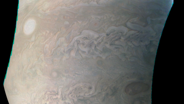 Ураган-жемчужина в атмосфере Юпитера