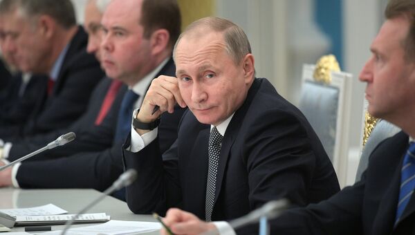 Президент РФ Владимир Путин во время встречи с представителями российских деловых кругов в Кремле. 19 декабря 2016