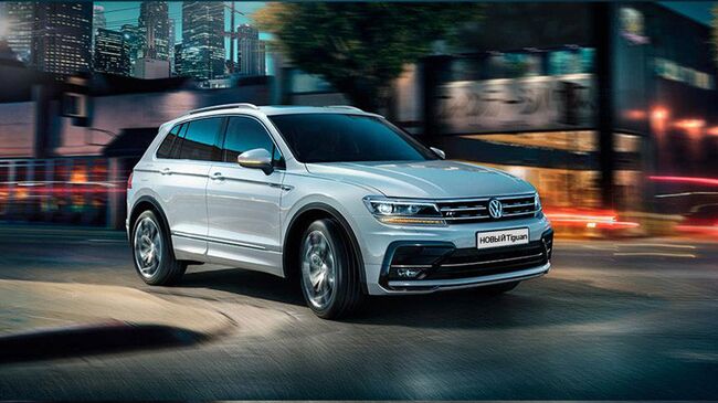 Автомобиль Volkswagen Tiguan 2017