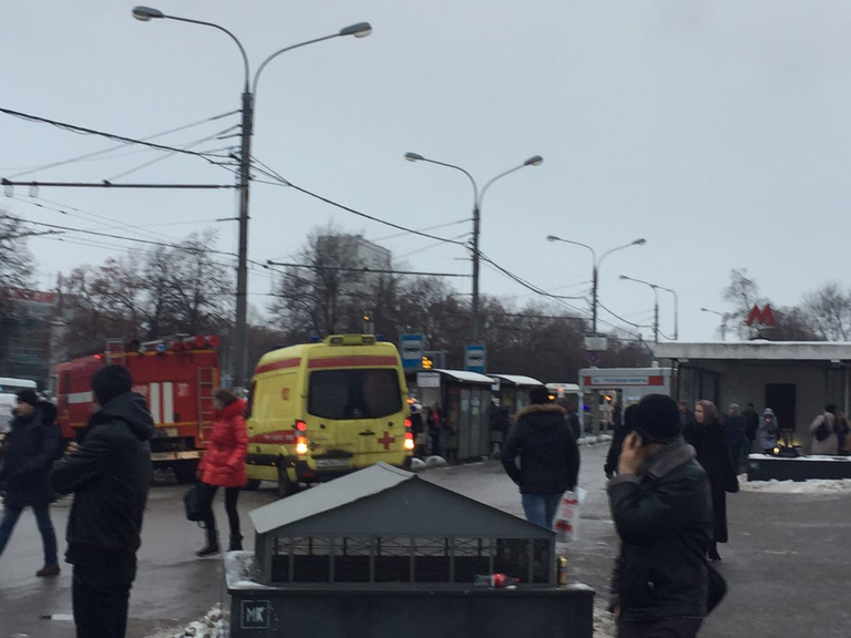 Ситуация у метро Коломенское, где раздался хлопок. 22 декабря 2016