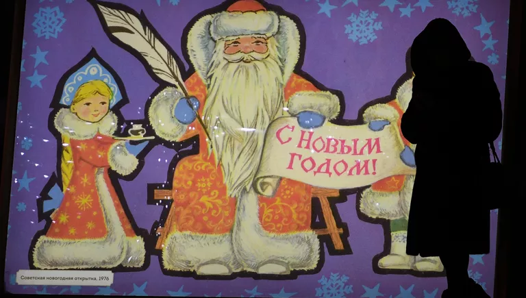 Новогодняя иллюминация на Тверском бульваре в Москве Новогодняя иллюминация на Тверском бульваре в Москве
