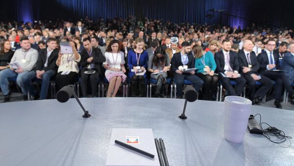 Журналисты перед началом двенадцатой большой ежегодной пресс-конференции Владимира Путина. Архивное фото