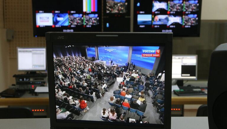 Трансляция пресс-конференции президента России Владимира Путина в ГТРК Калининград