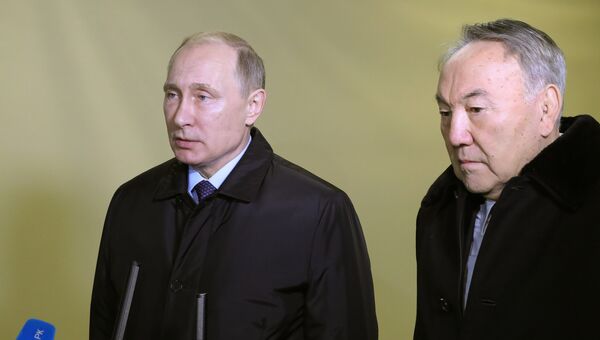 Президент РФ Владимир Путин и президент Казахстана Нурсултан Назарбаев в Санкт-Петербурге. 25 декабря 2016