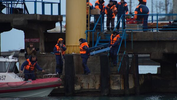 Поисково-спасательные работы у побережья Черного моря, где потерпел крушение самолет Минобороны РФ Ту-154. 26 декабря 2016