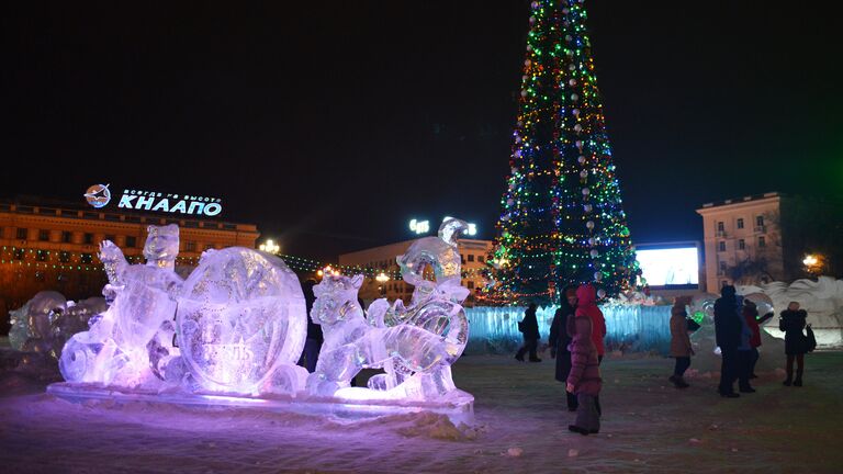 Новогодняя елка в центре Хабаровска