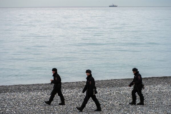 Поисковые работы у побережья Черного моря, где потерпел крушение самолет Ту-154