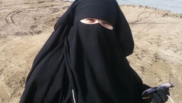 Испанка Фатима Акил Лахми, член террористической организации Исламское государство