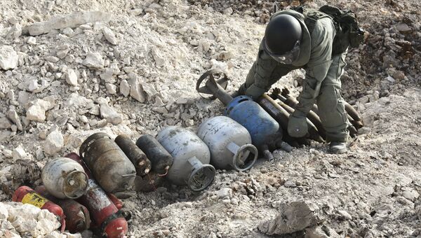 Работа инженеров Международного противоминного центра Вооруженных Сил России в освобожденном Алеппо