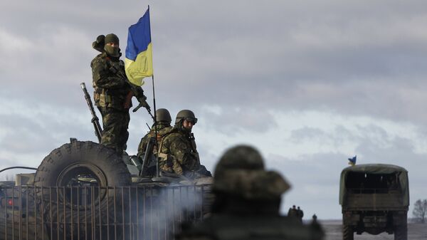 Украинские военные в Донбассе. Архивное фото