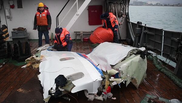 Найденные фрагменты самолета Ту-154, потерпевшего крушение над Черным морем у берегов Сочи