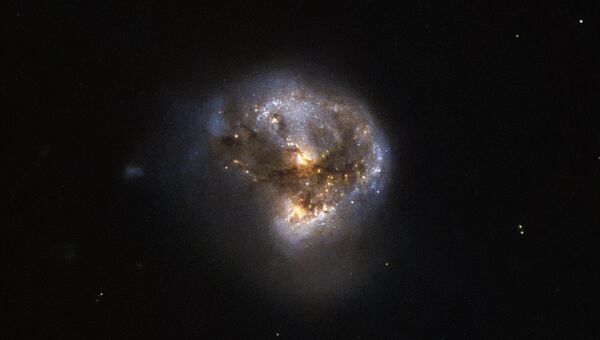 Галактика  IRAS 16399-0937 в созвездии Змееносца