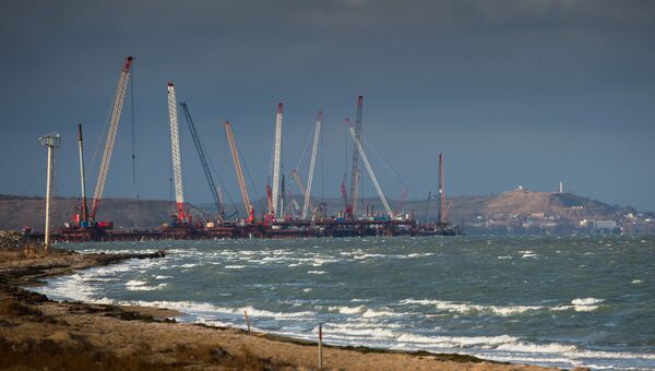 Строительство Крымского моста. Архивное фото