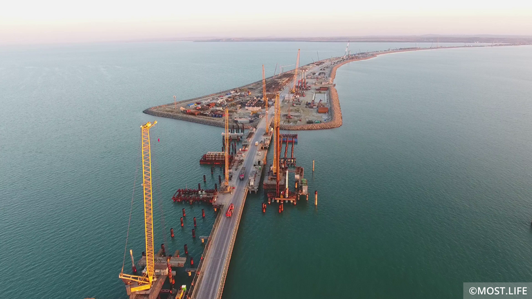  Строительство Крымского моста