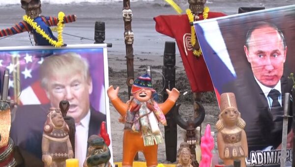 Перуанские шаманы провели обряд над портретами Трампа, Путина и других лидеров