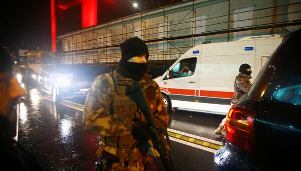 Полиция в Стамбуле после нападения на ночной клуб
