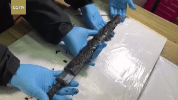 В Китае археологи обнаружили меч возрастом 2,3 тысячи лет