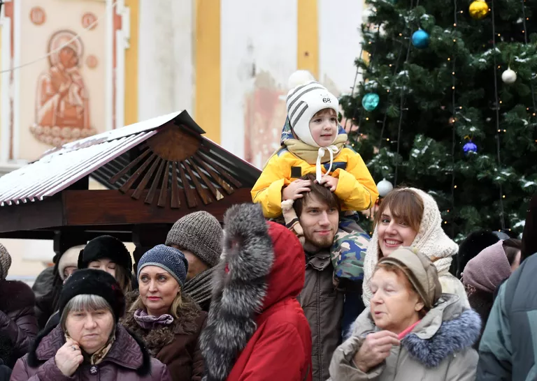 Крестный ход памяти святителя Петра в Москве Крестный ход памяти святителя Петра в Москве