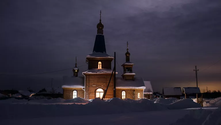 Храм Архистратига Михаила в селе Ермаковка Омской области
