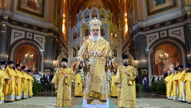 Рождественское богослужение в храме Христа Спасителя