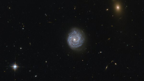 Галактика RX J1140.1+0307 в созвездии Девы
