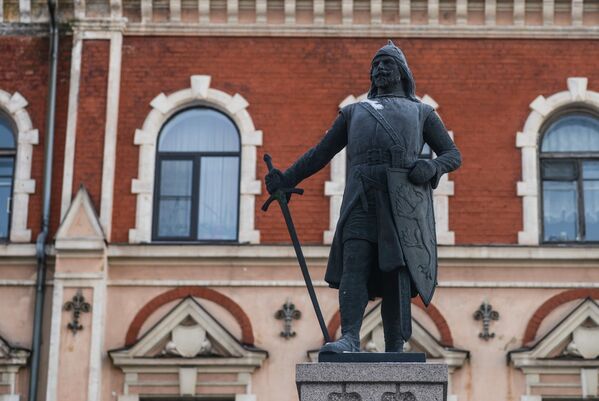 Памятник Торгильсу Кнутссону в городе Выборг