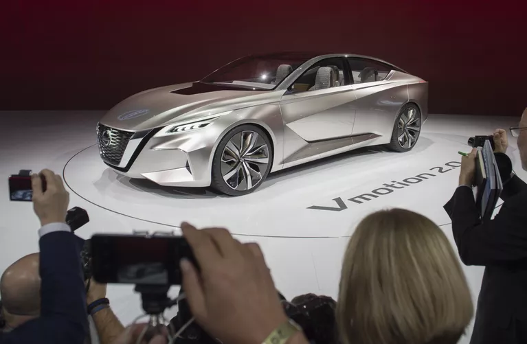 Автомобиль Nissan Vmotion 2.0 на автосалоне в Детройте Автомобиль Nissan Vmotion 2.0 на автосалоне в Детройте
