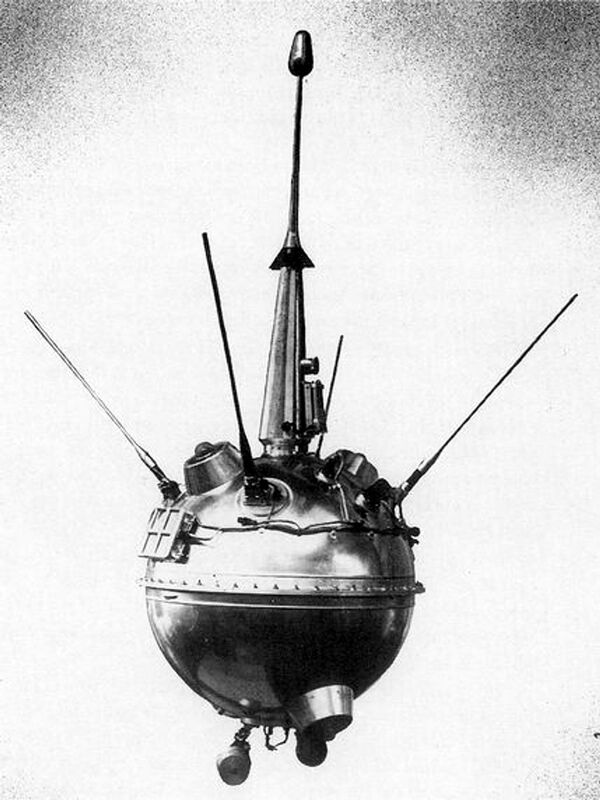 Луна-2 - первая в мире станция, достигшая поверхности Луны