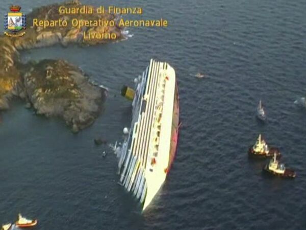 Потерпевшее крушение круизное судно Коста Конкордия