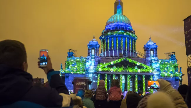 Мультимедийное 3D-mapping шоу в Санкт-Петербурге