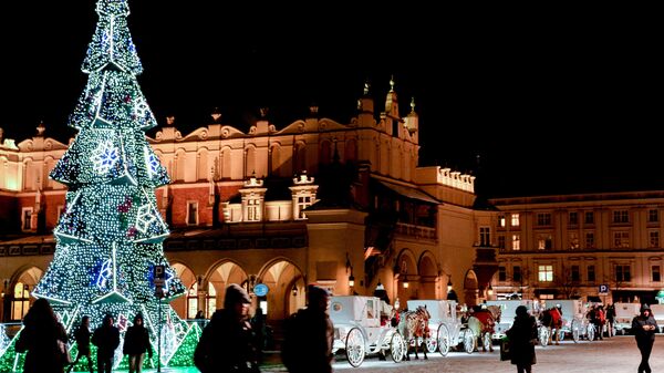 Городская площадь Кракова зимой