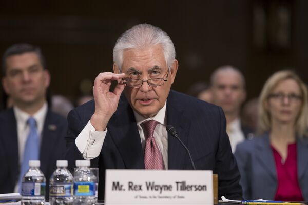 Кандидат на пост госсекретаря США Рекс Тиллерсон на сенатских слушаниях Кандидат на пост госсекретаря США Рекс Тиллерсон на сенатских слушаниях