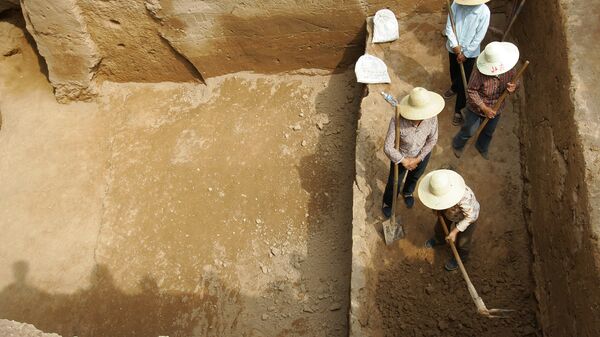 Археологические раскопки в Китае. Архивное фото.