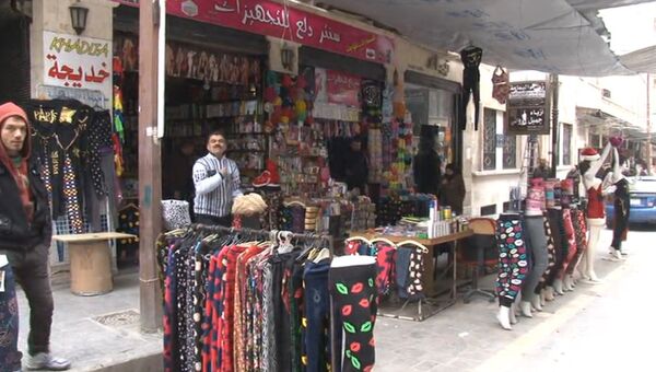 Знаменитый уличный рынок открылся в освобожденном от боевиков Алеппо