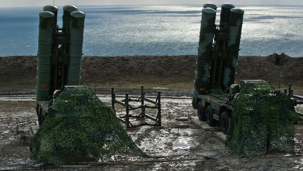 Зенитный ракетный комплекс С-400 Триумф полка противовоздушной обороны в Феодосии Зенитный ракетный комплекс С-400 Триумф полка противовоздушной обороны в Феодосии