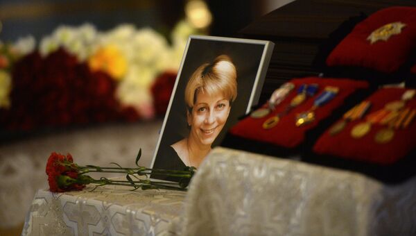 Церемония прощания с Елизаветой Глинкой, погибшей при крушении самолета Ту-154, в Успенском соборе Новодевичьего монастыря