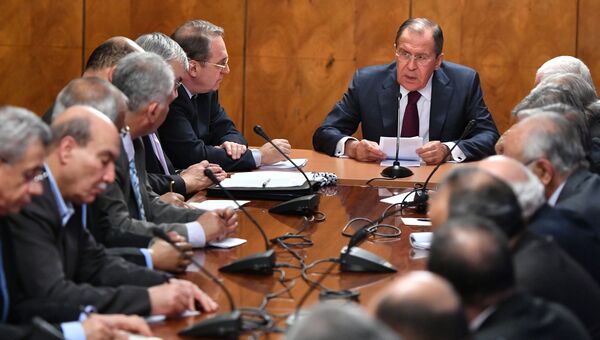 Министр иностранных дел РФ Сергей Лавров во время встречи с представителями ведущих палестинских политических партий и движений в Москве