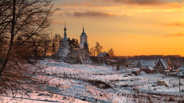 Храм зимой на закате. Боровск