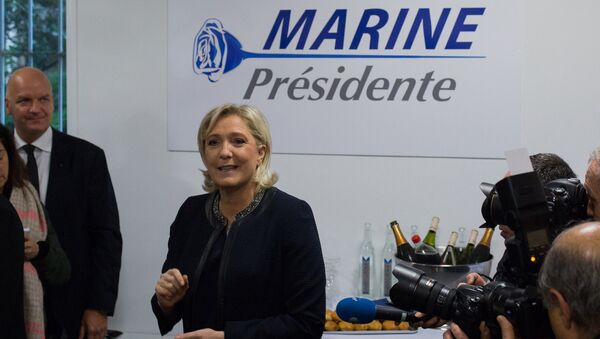 Лидер французской партии Национальный фронт Марин Ле Пен