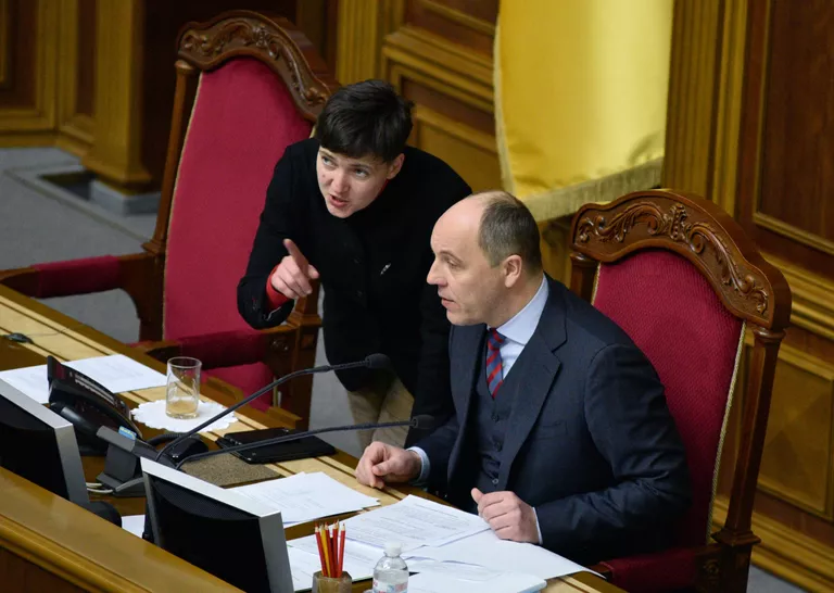 Председатель Верховной рады Украины Андрей Парубий и депутат Верховной рады Надежда Савченко Председатель Верховной рады Украины Андрей Парубий и депутат Верховной рады Надежда Савченко