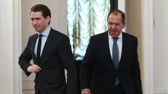Министр иностранных дел РФ Сергей Лавров и глава МИД Австрии Себастьян Курц во время встречи в Москве. 18 января 2017