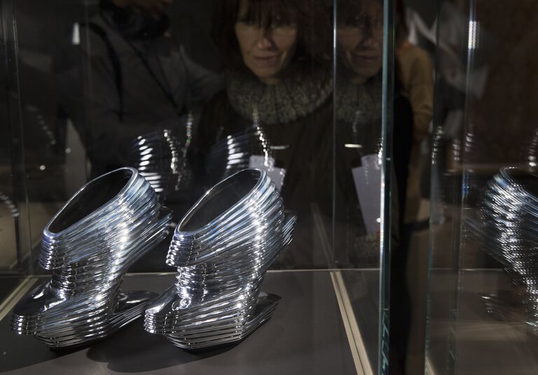 Туфли Nova Shoes - совместный проект марки United Nude и Захи Хадид