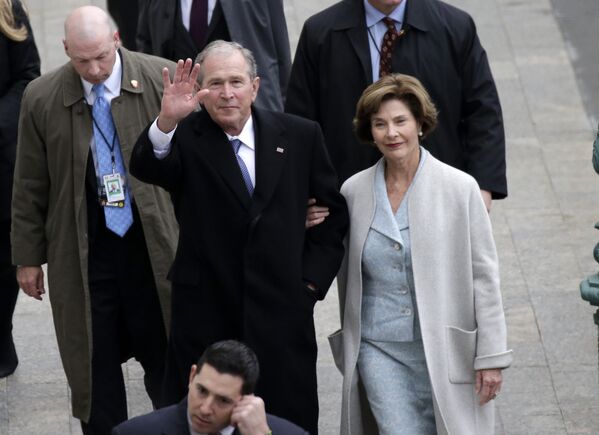 Бывший президент США Джордж Буш-младший с супругой Лорой прибыли на инаугурацию Дональда Трампа. 20 января 2017